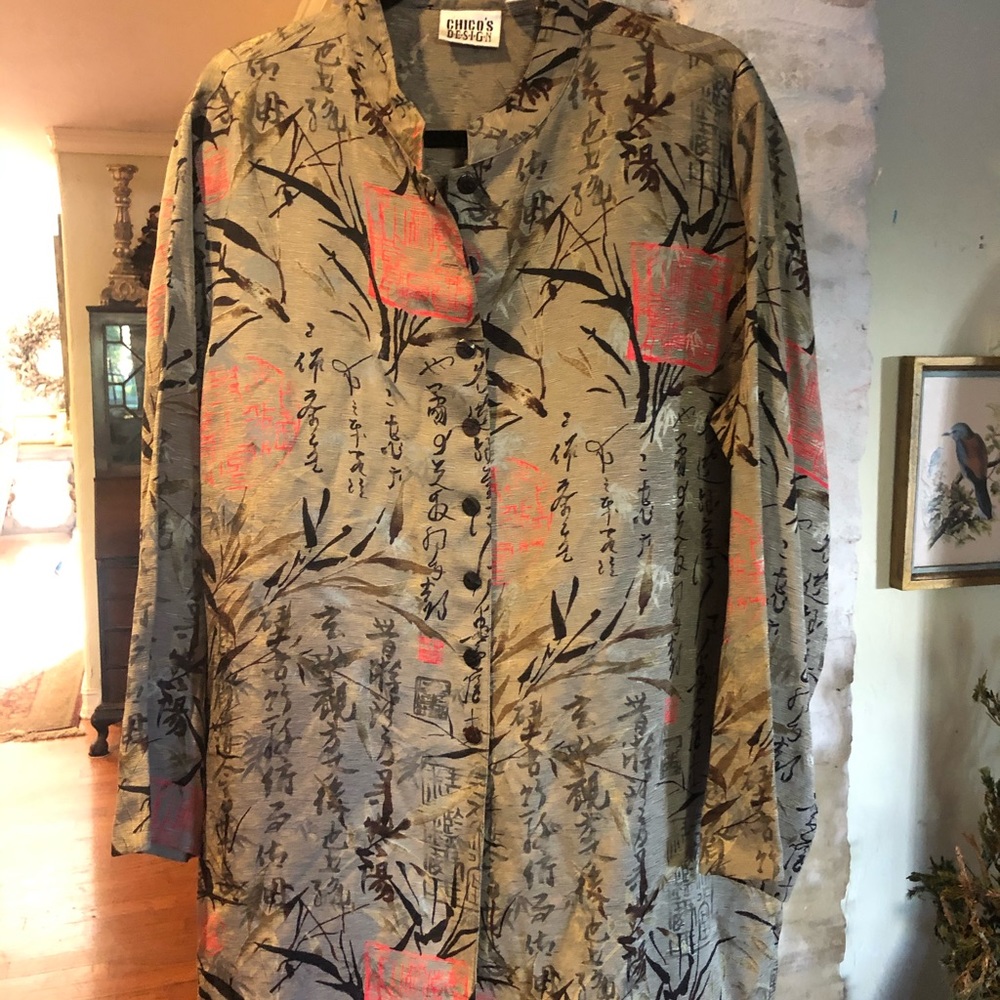Chico’s Design Tunic top - Size 3